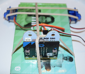 Securing the board with an additional rubber band