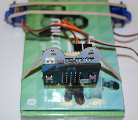 Securing the board with a rubber band